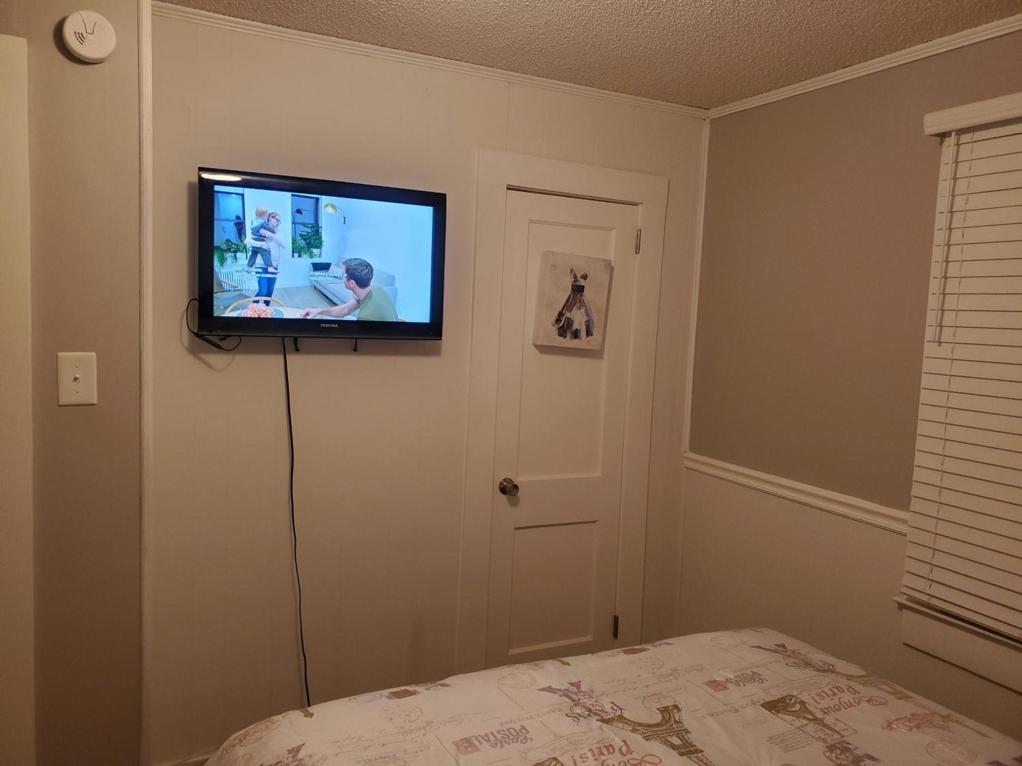 Private Single Level Standalone House Large Lot - 3 Bedrooms Charlotte Exterior foto
